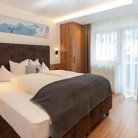 Kardona 3* 伊施格尔