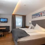 Kardona 伊施格尔