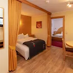 酒店 Kardona 伊施格尔