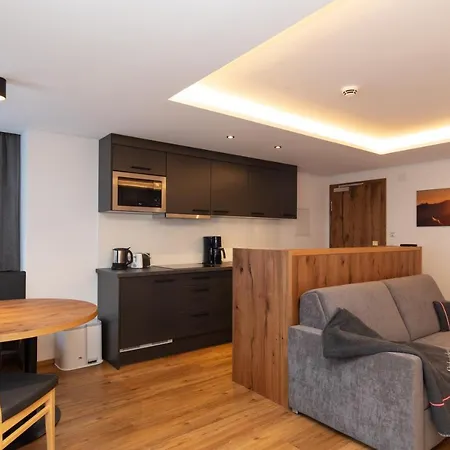 Kardona 3* Ишгль