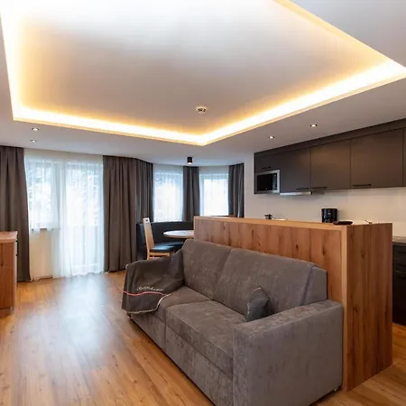 Kardona 3* Ишгль